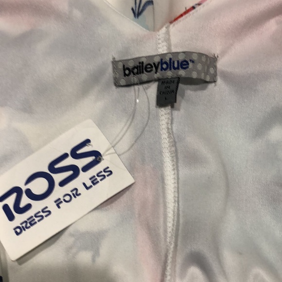 Bailey Blue Floral Romper - Picture 12 of 13